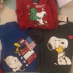 Lot of snoopy holiday shirts size 4/5
